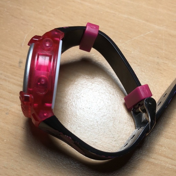 Monsterhigh Kids LCD Watch - Picture 4 of 9